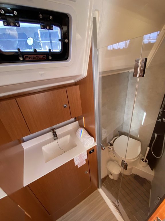 Image of Aeolus yacht #23
