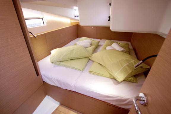 Image of Menelaos yacht #12