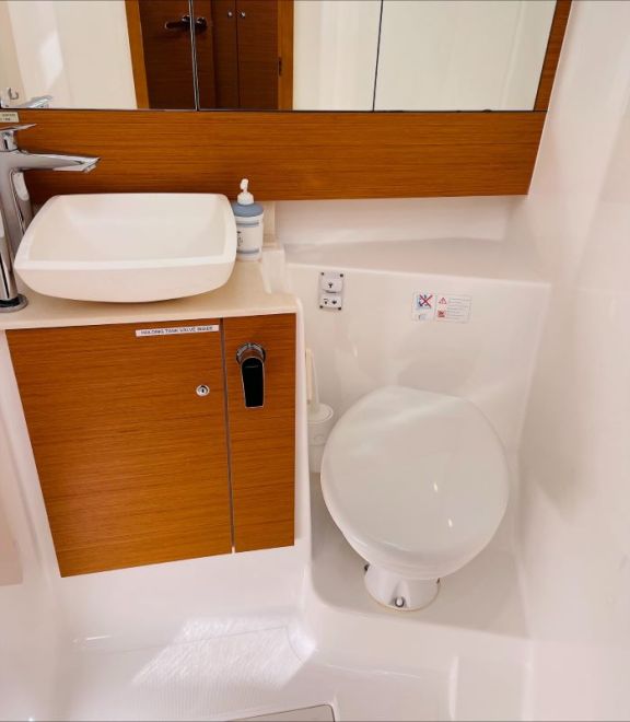 Image of Penelope yacht #17