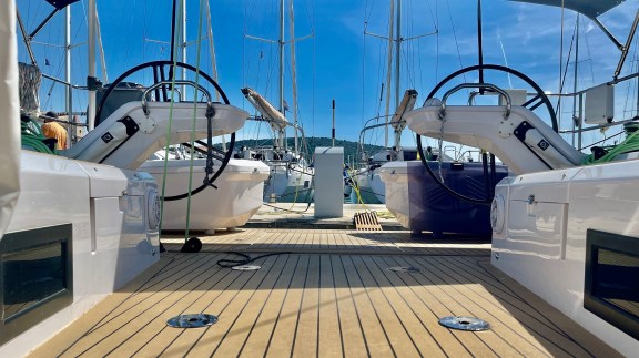 Image of Loki yacht #24