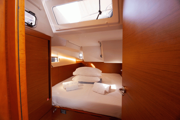 Image of Wu Wei yacht #10