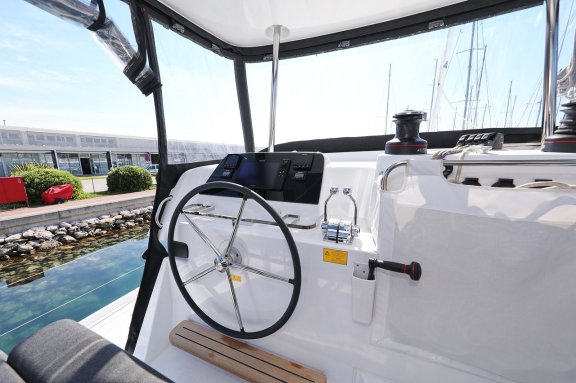 Image of Luna yacht #13