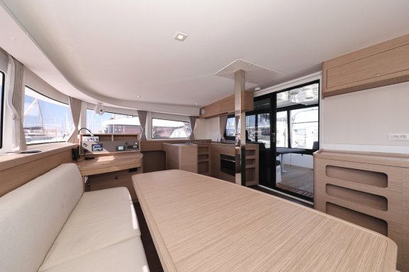 Image of Luna yacht #24