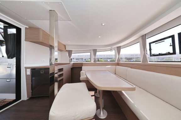 Image of Luna yacht #28