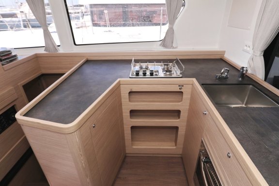 Image of Luna yacht #29