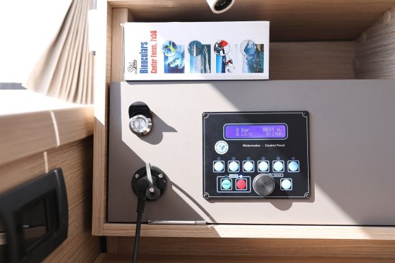 Image of Luna yacht #42