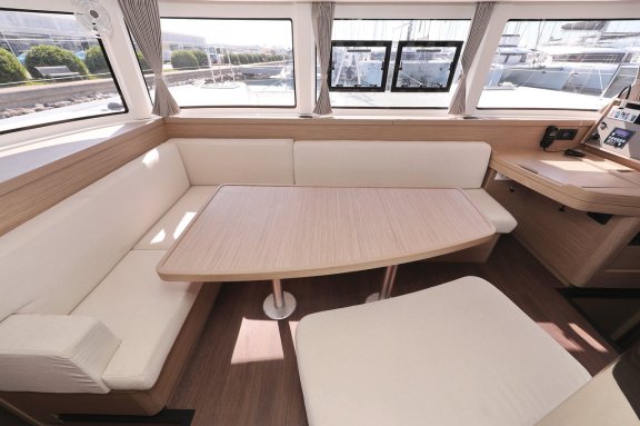 Image of Luna yacht #32