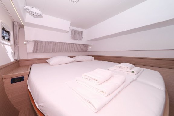 Image of Luna yacht #45