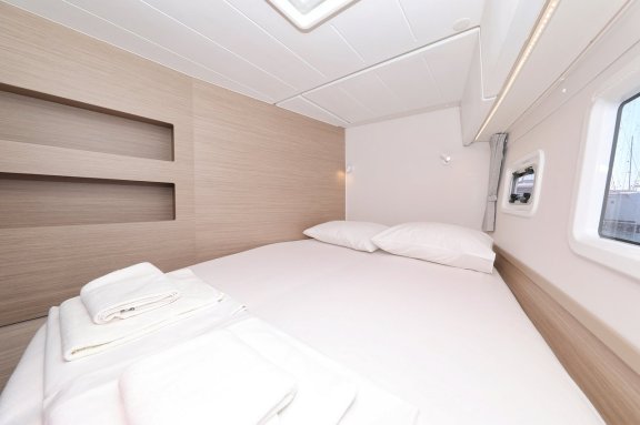 Image of Luna yacht #49