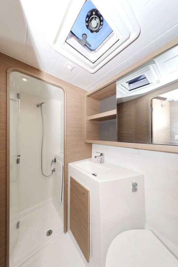 Image of Luna yacht #54