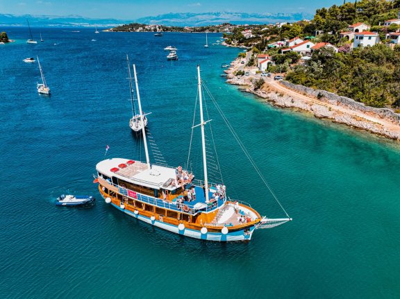 Image of Novi Dan yacht #8