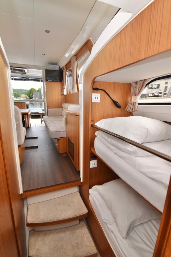 Image of Dalen yacht #26