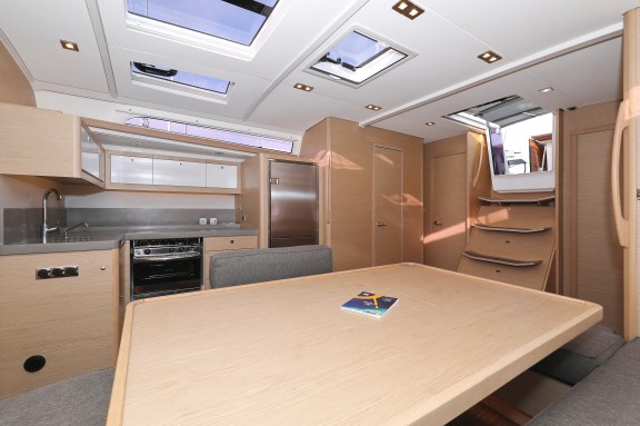 Image of Luna yacht #17