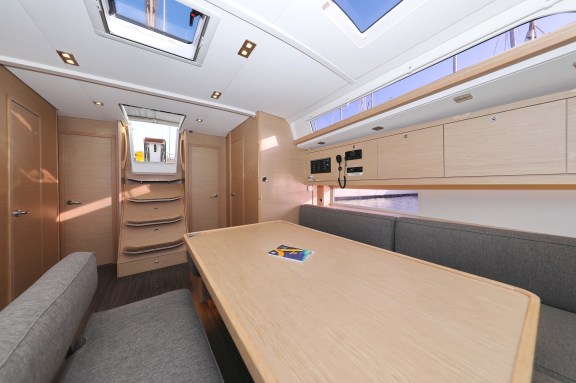 Image of Luna yacht #18