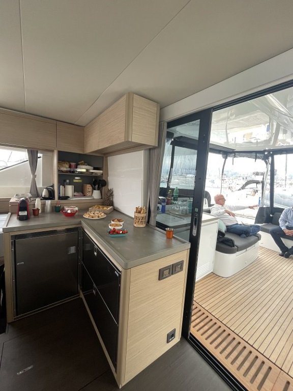 Image of Aegeus yacht #16