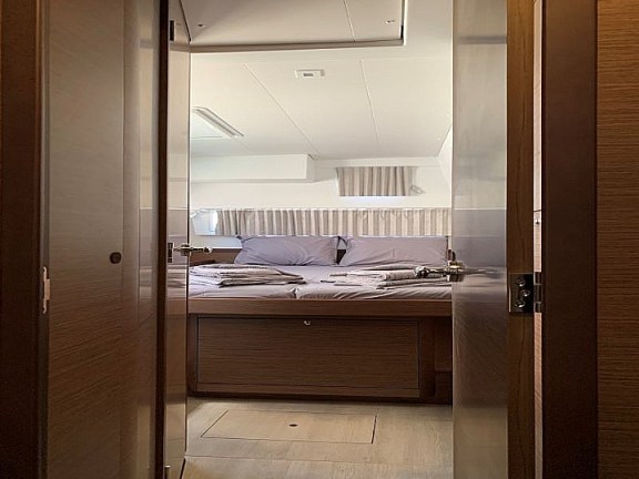 Image of Ria III yacht #9