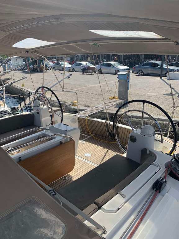 Image of Aurora yacht #5