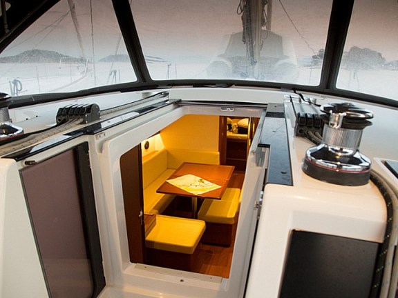 Image of Invictus yacht #9