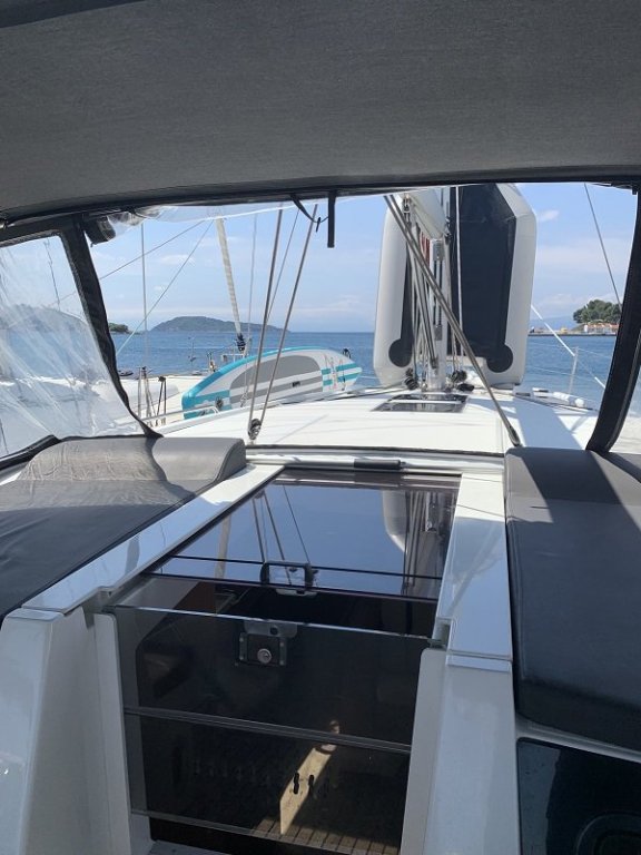 Image of Serenity yacht #11