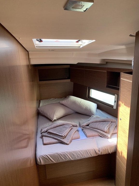 Image of Serenity yacht #21