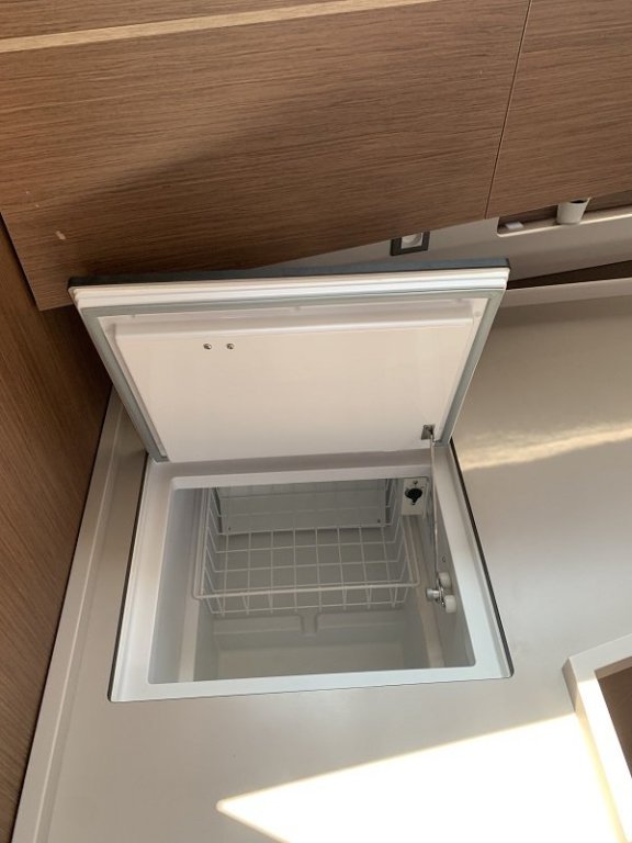 Image of Serenity yacht #31