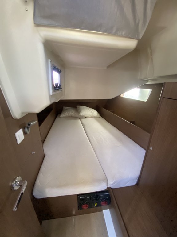 Image of Iris yacht #6