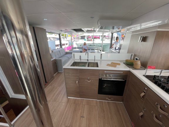 Image of Sail and Travel yacht #13