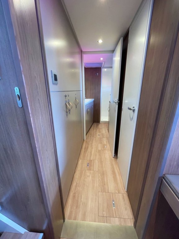 Image of Sail and Travel yacht #19