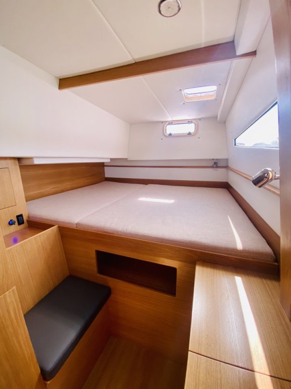 Image of PRESTIGE yacht #14