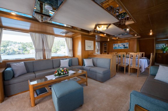 Image of Elena yacht #19