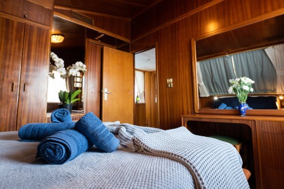 Image of Elena yacht #24