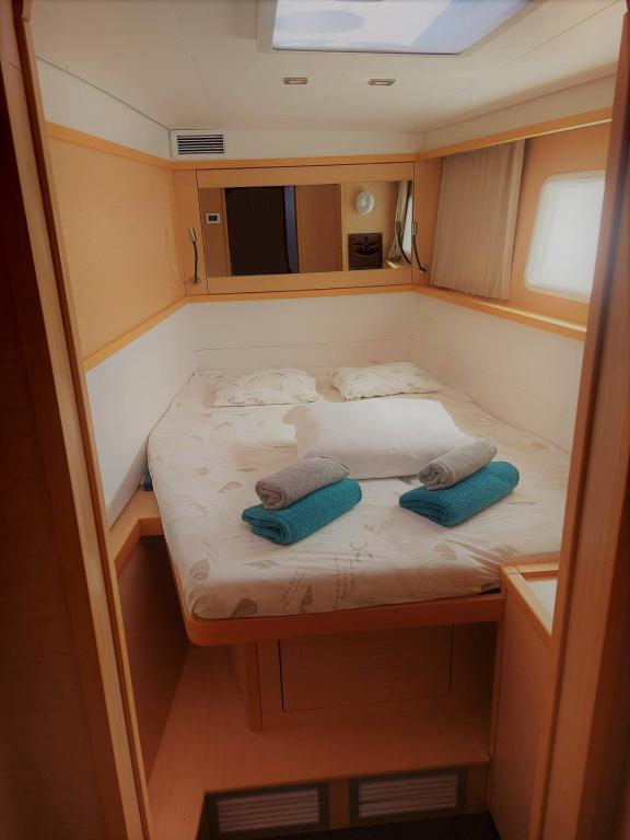 Image of Nathalie yacht #15