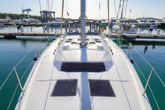 Image of Amber yacht #11