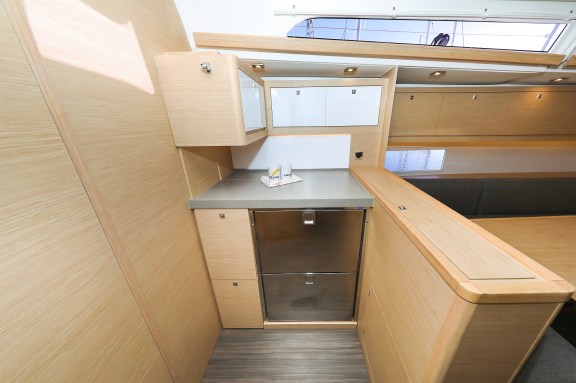 Image of Amber yacht #20