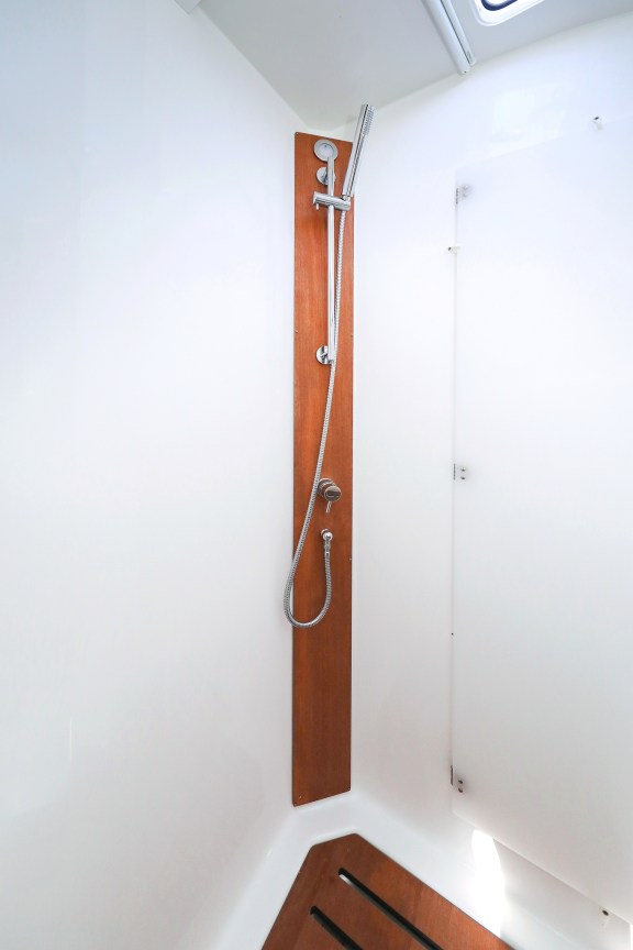 Image of Amber yacht #42