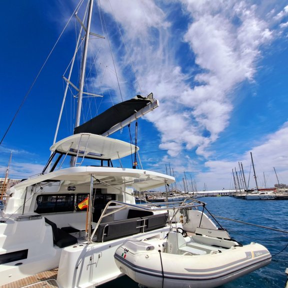 Image of Blue Regeneration yacht #5