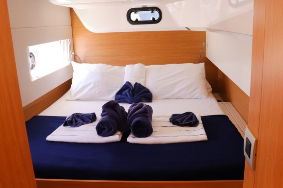 Image of Tehani yacht #25