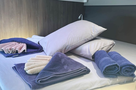 Image of Cosmo yacht #19