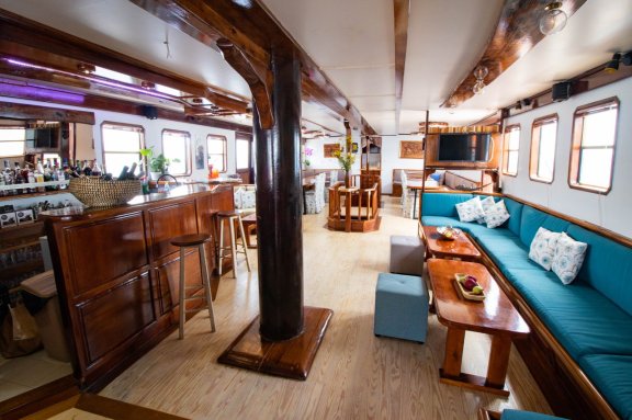 Image of Aegeotissa II yacht #13