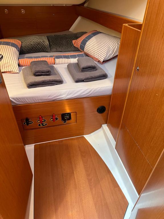 Image of Miss Aleyna yacht #24