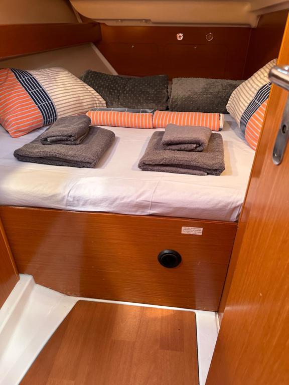 Image of Miss Aleyna yacht #25