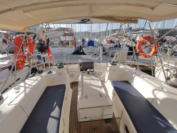 Image of Velero yacht #6