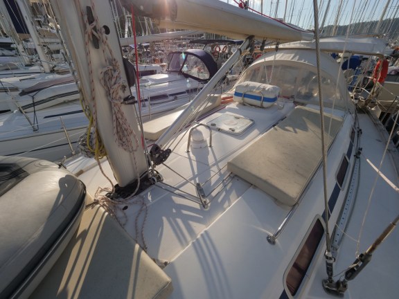 Image of Velero yacht #8