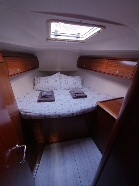 Image of Velero yacht #22