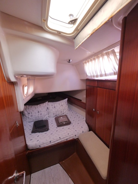 Image of Velero yacht #17