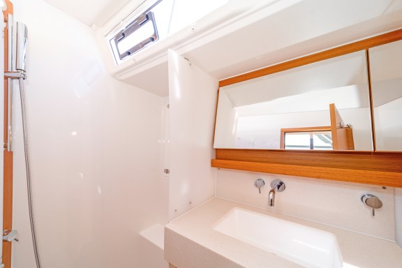 Image of SPLASH yacht #14