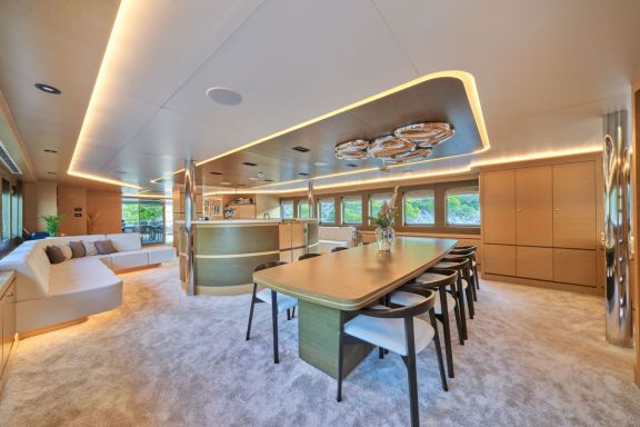 Image of Omnia yacht #10