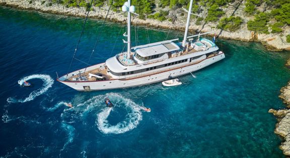 Image of Omnia yacht #34