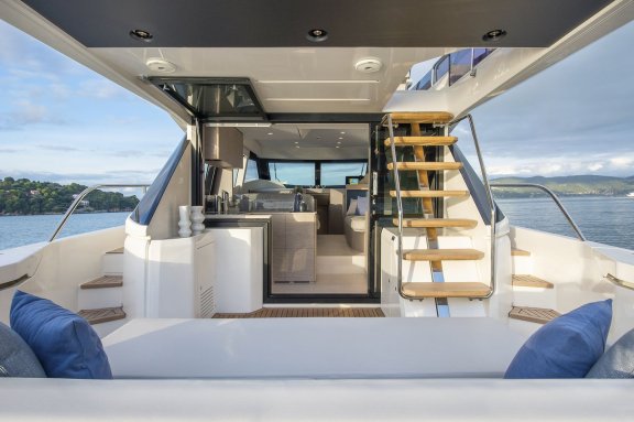 Image of DDM29 yacht #4