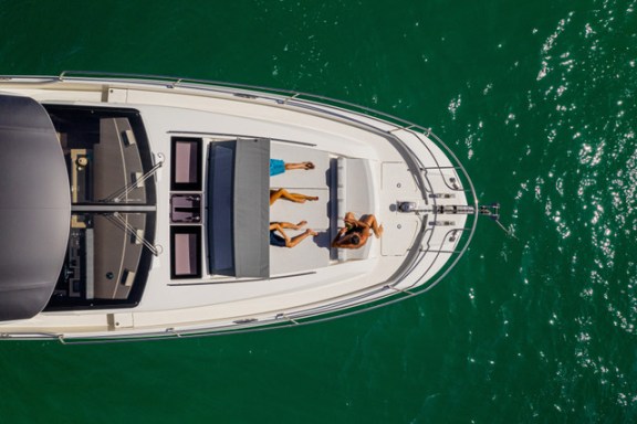 Image of Bazinga yacht #5